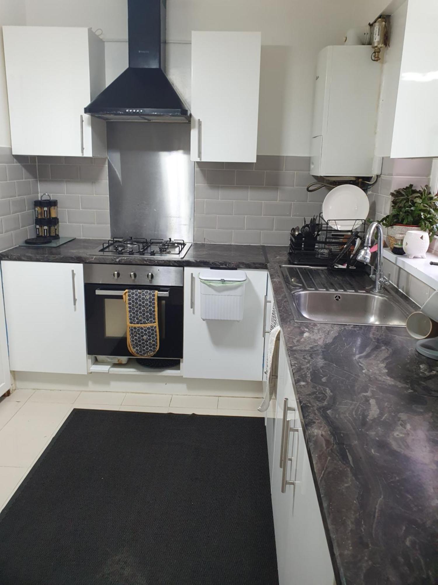 Private Double Room In 卡迪夫 外观 照片
